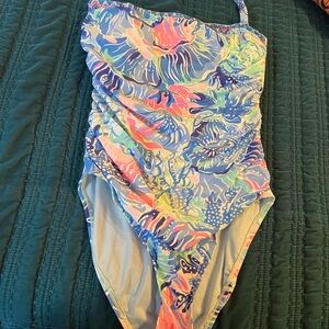 Lilly Pulitzer flamenco swimsuit size 10
